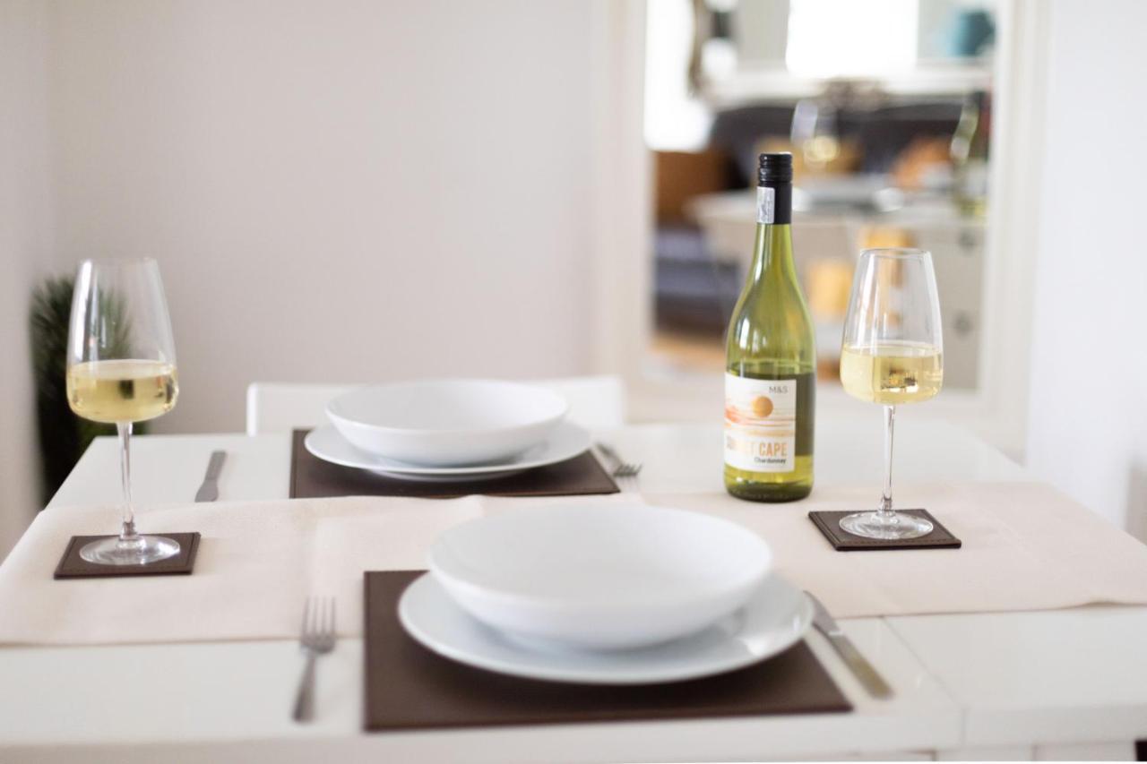 Spacious 1 Bed Oxford Street Apartment - Sleeps 4 London Luaran gambar